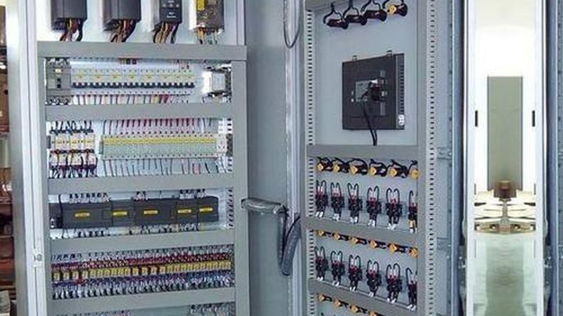 变频器过载电流设定：标准与实际应用解析